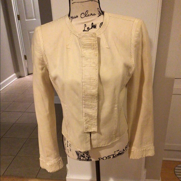 Elie Tahari Jackets & Blazers - Jacket